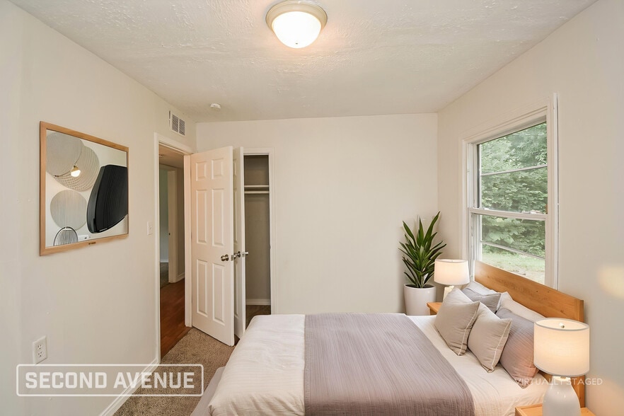Building Photo - 3636 N Whittier Pl