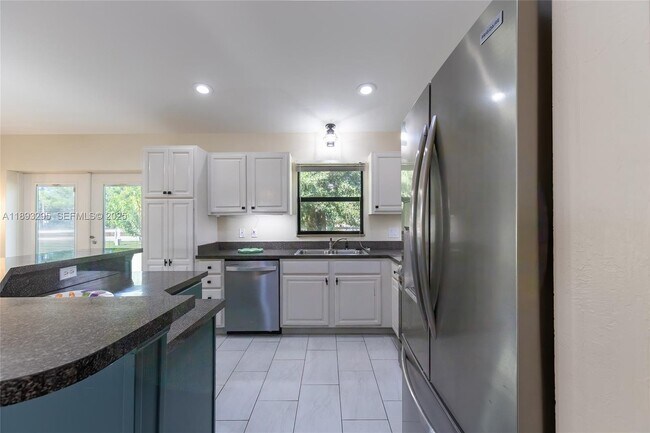 Building Photo - 36 Quail Roost Rd