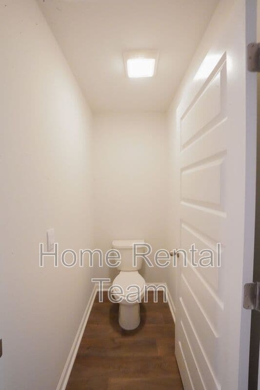 Building Photo - 431 Coconut Dr