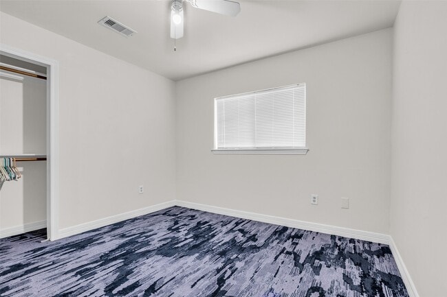 Building Photo - 809 Brooks St