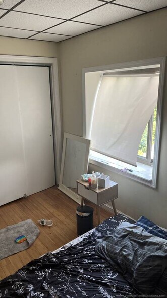 Building Photo - 87 Broad St