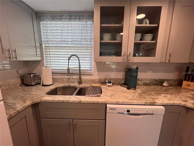 Building Photo - 3251 White Ibis Ct