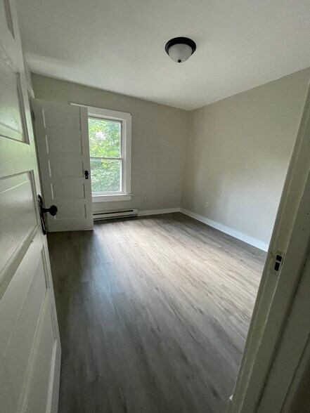 Bedroom 1 - 50 Rowland Ave