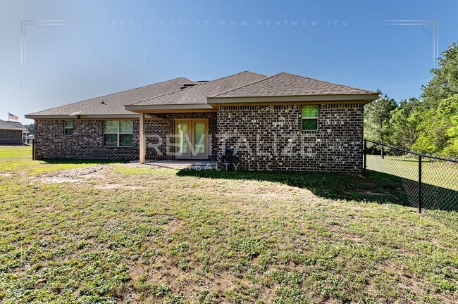 Building Photo - Elegant 4 Bed 3 Bath Cul-de-sac Home in Silverhill