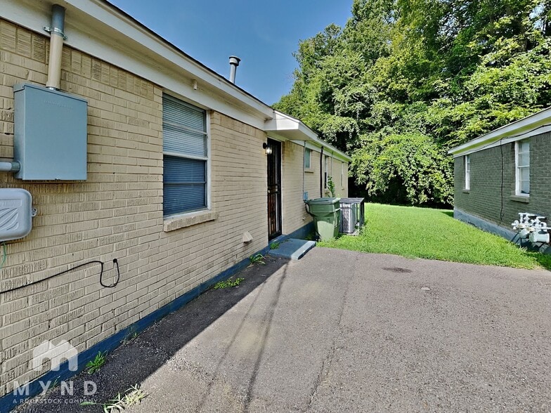 Building Photo - 1457 Cooper St