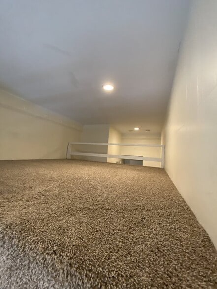 *Pictures are representative samples of the advertised unit. In some cases, the actual units you tou - 434 Marlborough St