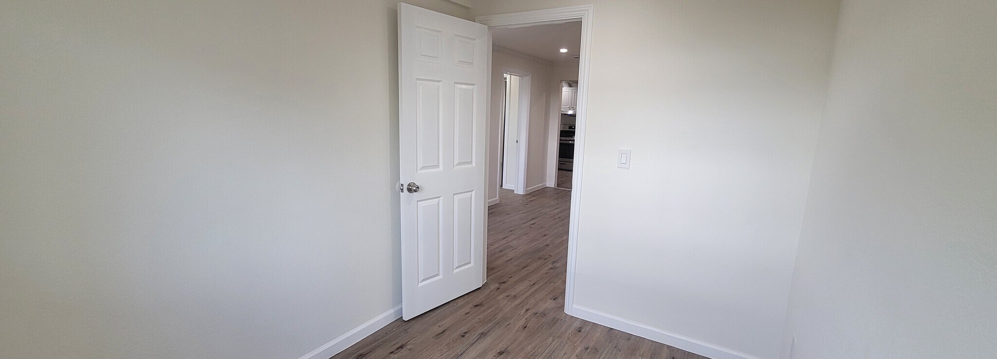 Den/Bedroom 2 - 648 10th Ave