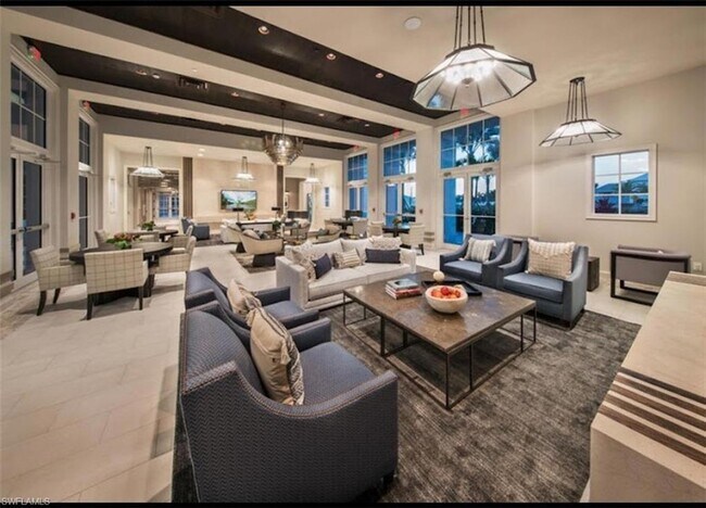 Building Photo - 8943 St Lucia Dr