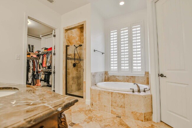 Building Photo - Preston Manor Home with Soaring Ceilings, Private Suite & Resort, Style Amenities