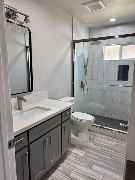 Building Photo - 4816 134th Pl