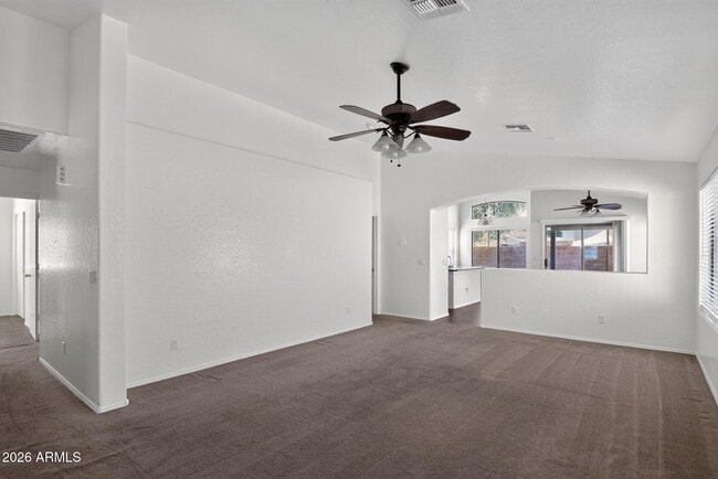 Building Photo - 13737 W Peck Dr