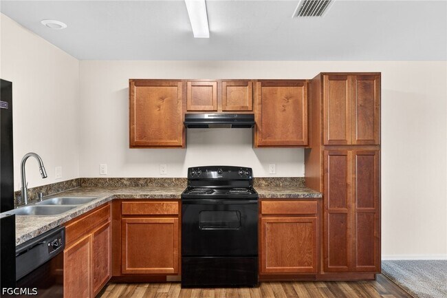 Building Photo - 18303 Gibraltar Ln