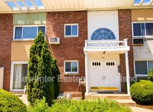 Building Photo - 265 N Newbridge Rd