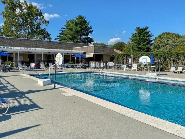 Building Photo - 8358 Knights Bridge Rd