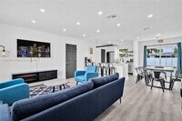 Building Photo - 7471 Hope St