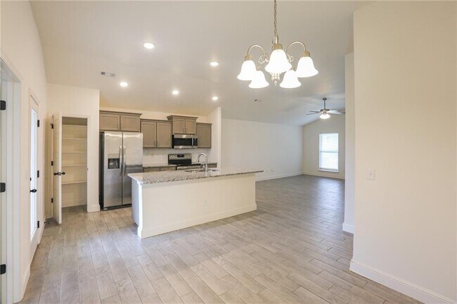 Building Photo - 501 NW 59th Ave