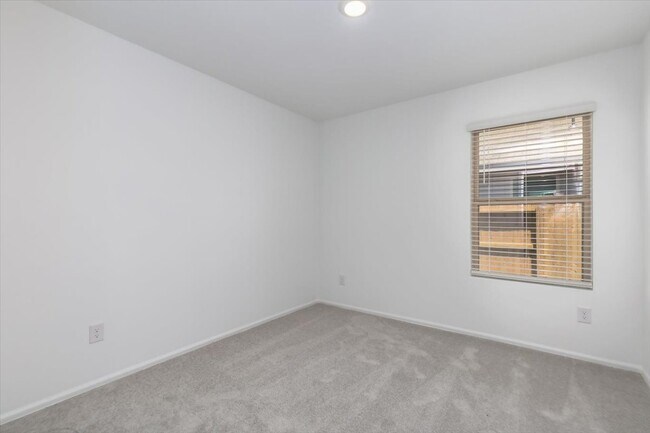 Building Photo - 19513 Rosali Meadow Dr