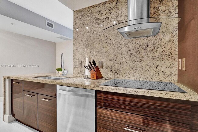 Building Photo - 325 S Biscayne Blvd