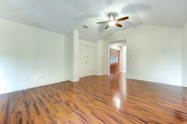 Building Photo - 13103 Wickersham Ln