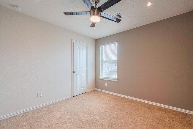Building Photo - 1514 Hardy Stone Dr