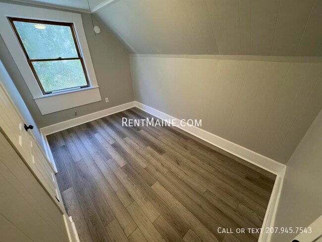 Building Photo - 51 Bosworth St