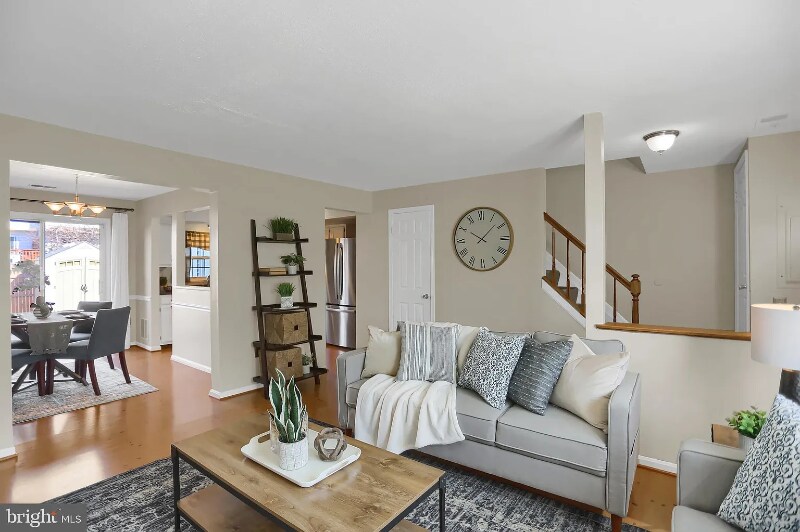 Building Photo - 5737 Sunset View Ln