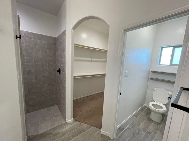 Building Photo - BEAUTIFUL PARK WEST HOME FOR RENT!