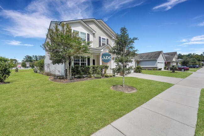 Building Photo - Beautiful Home in Seagrass Station