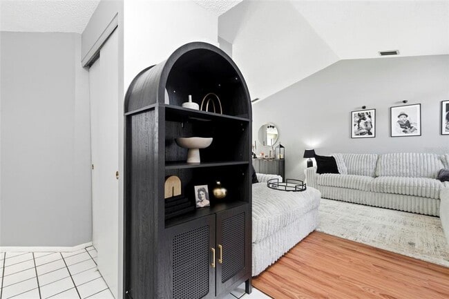 Building Photo - 9108 Tournament Dr