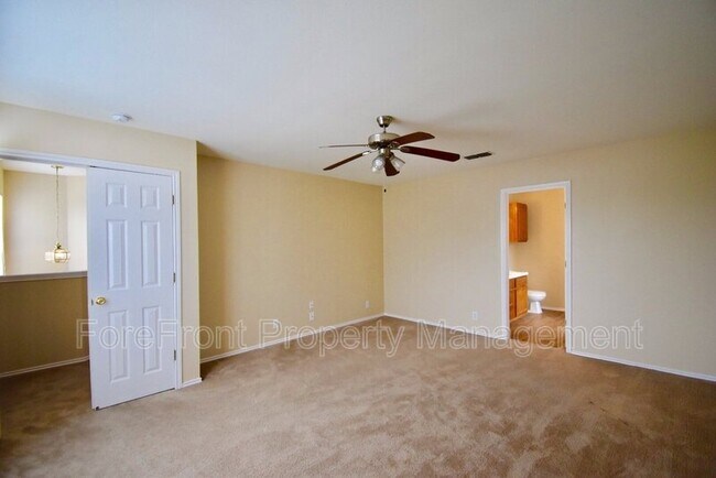 Building Photo - 10527 Cub Haven