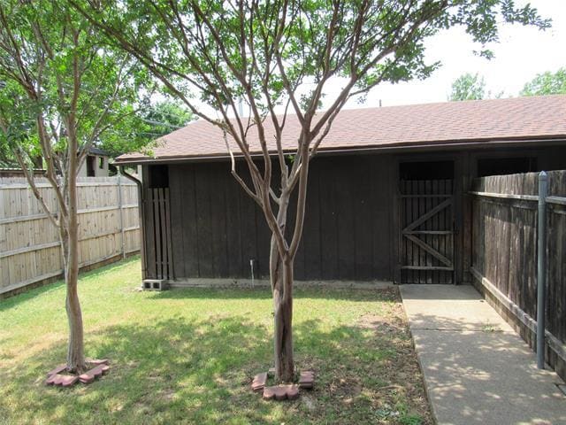 Building Photo - 749 Alice Ln