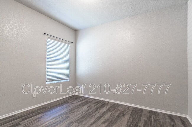 Building Photo - 7415 Marina Del Rey