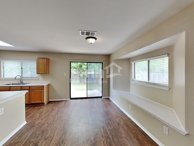 Building Photo - 1227 Deerhound Pl