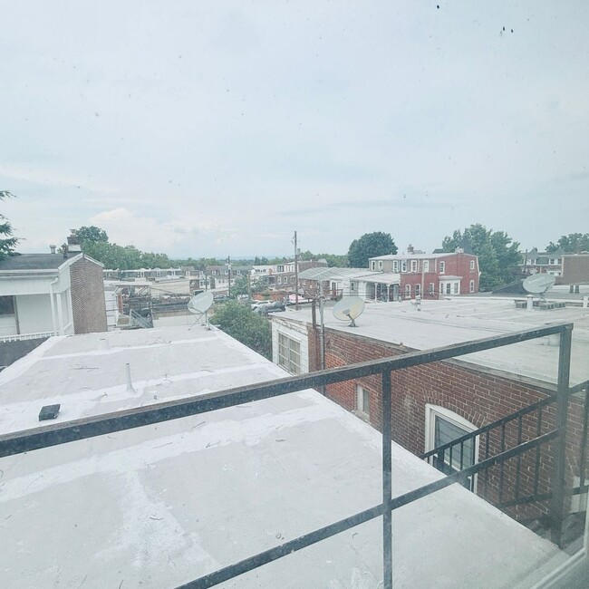 Building Photo - 1517 W Turner St