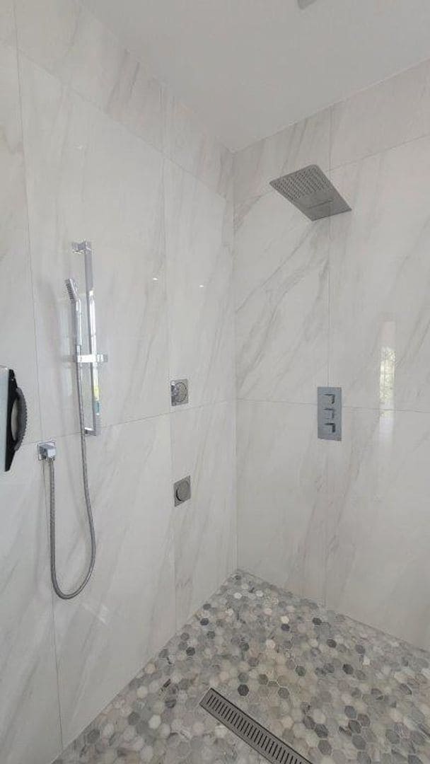 Building Photo - 2345 Spanish Wells