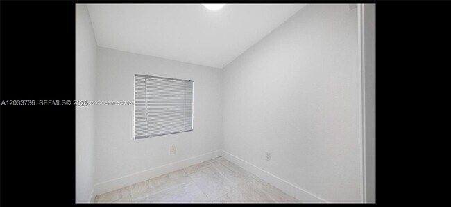 Building Photo - 529 NW 42nd St