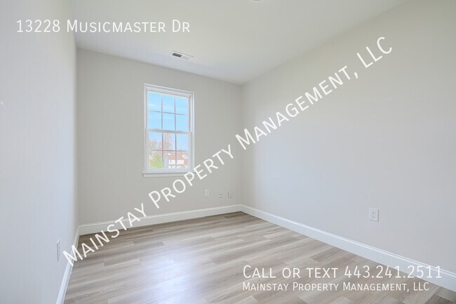 Building Photo - 13228 Musicmaster Dr