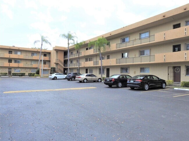 Building Photo - 8401 SW 107th Ave