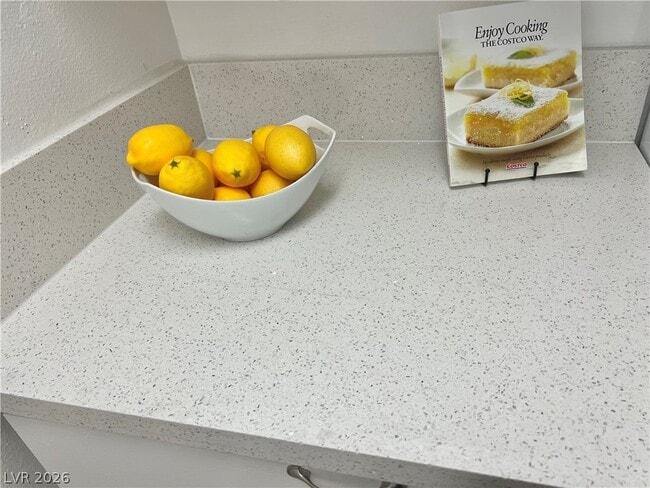 Building Photo - 428 S Beaumont St