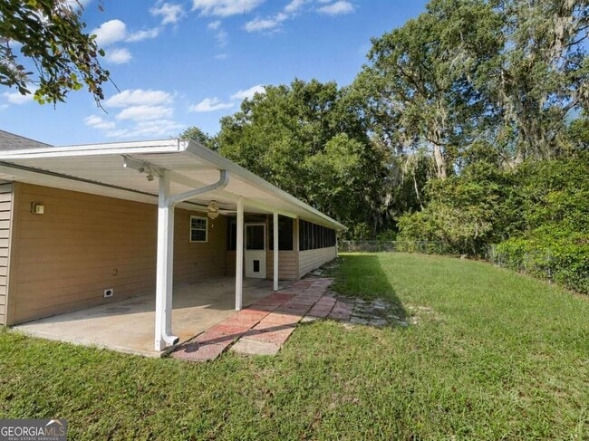 Building Photo - 117 Liberty Tree Rd
