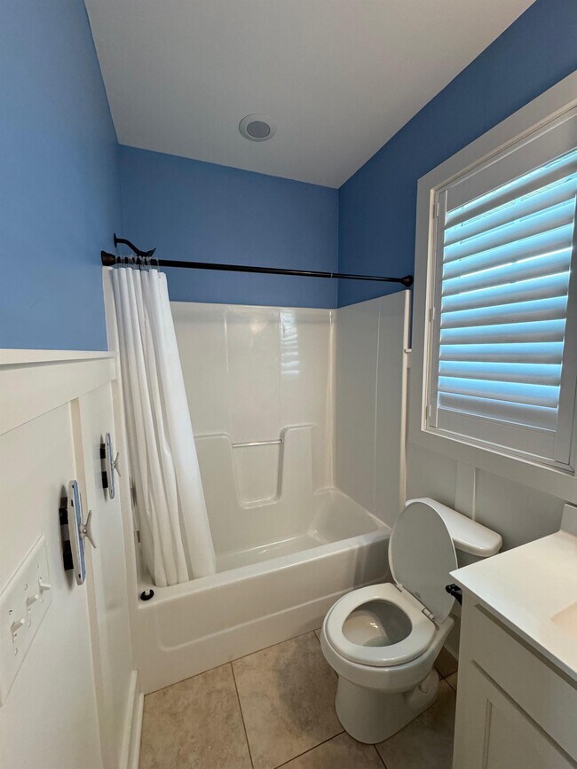 Building Photo - 344 Lumbee Cir