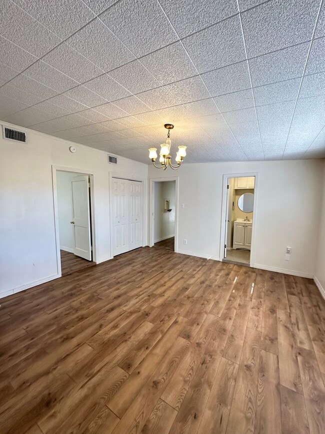 Building Photo - COMING MAY 2026! Charming 4-Bedroom Home + Huge Lot!