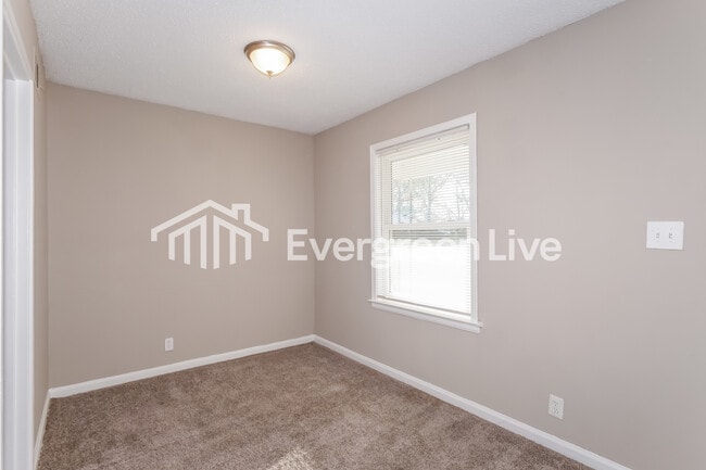 Building Photo - 1456 Rolling Hills Dr