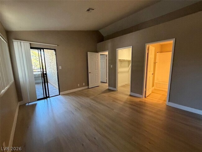 Building Photo - 5074 S Rainbow Blvd