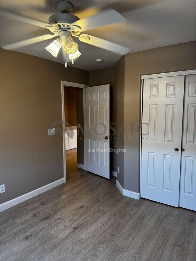 Building Photo - 3356 E Mayberry Ave