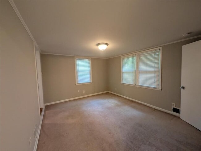 Building Photo - 1061 Homewood Ct