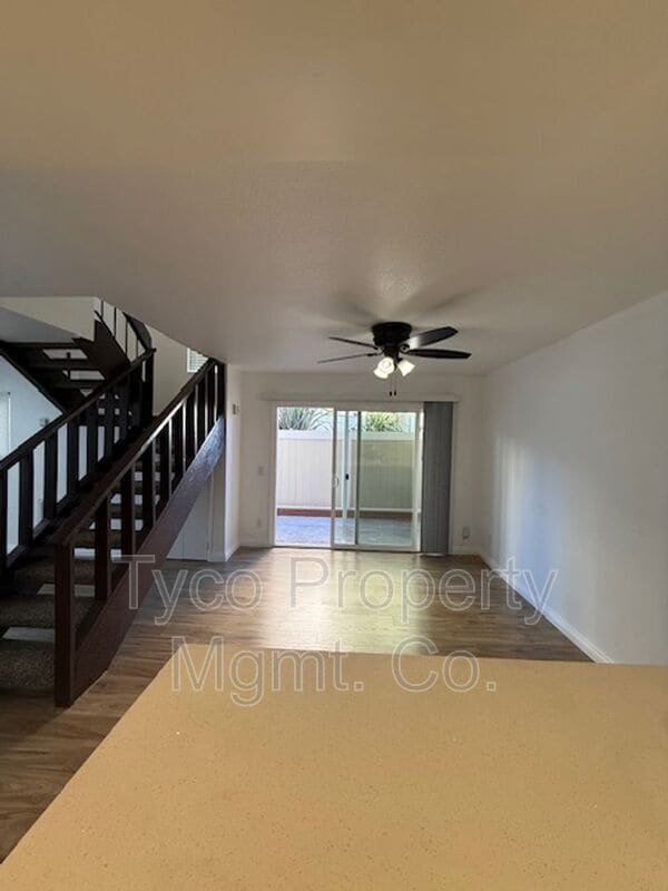 Building Photo - 1720 Melrose Ave