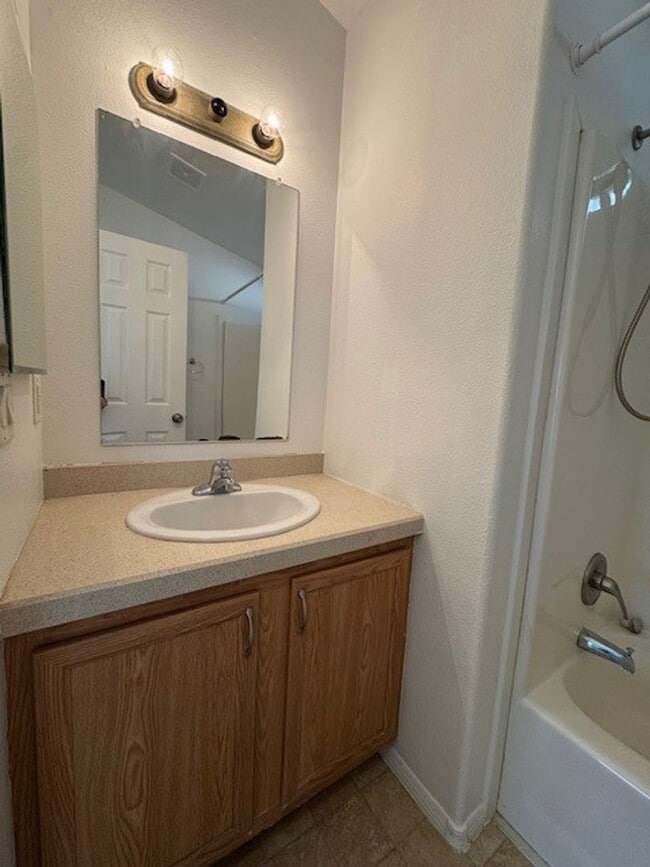 Building Photo - 3 BR house with fenced yard, Nu Paint, Carpet