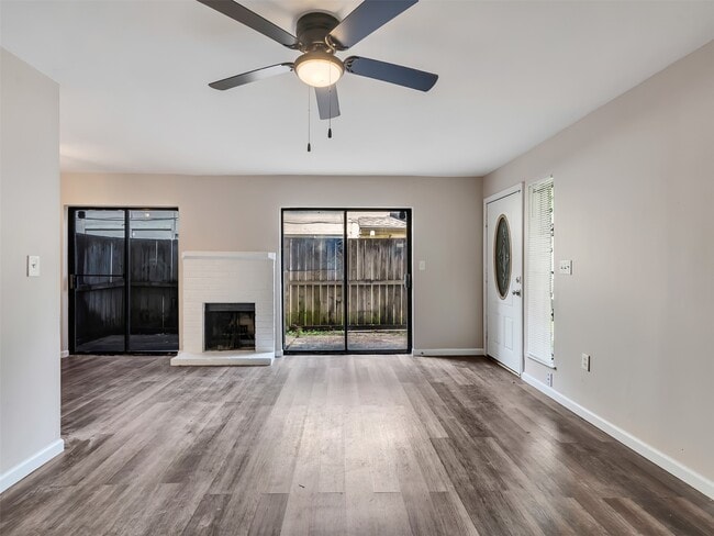 Building Photo - 5636 Birchmont Dr