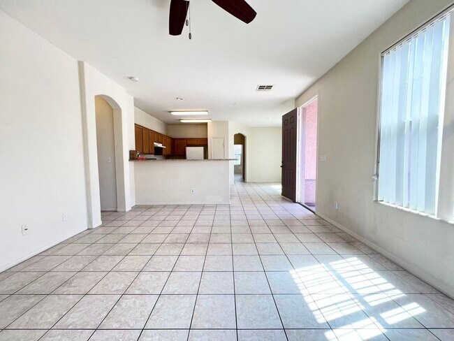 Building Photo - 4929 Droubay Dr